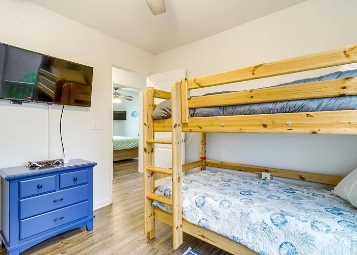 Topsail Beach Vacation Rental: Idyllic Ocean Views